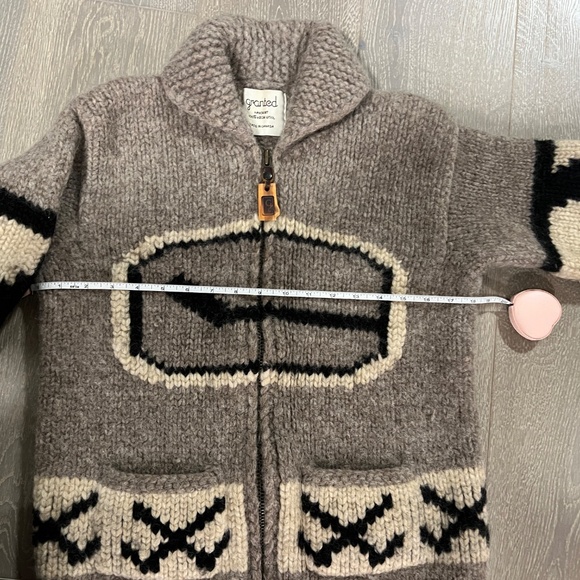 Vancouver Canucks GRANTED wool sweater - Picture 7 of 10